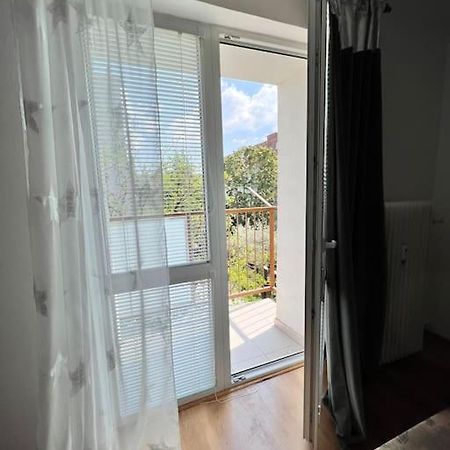 Prijemne Ubytovanie Apartment Kosice Bagian luar foto