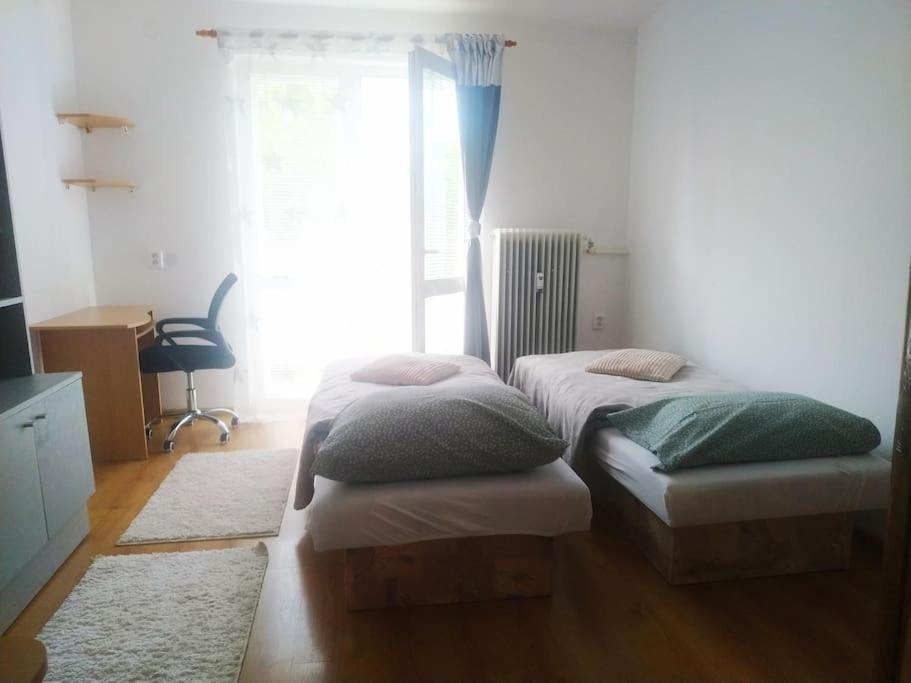 Prijemne Ubytovanie Apartment Kosice Bagian luar foto